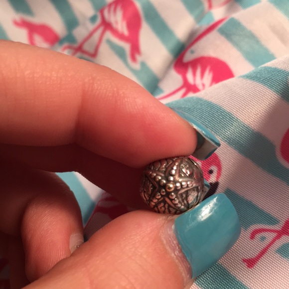 PANDORA sea star charm!! - Picture 4 of 4